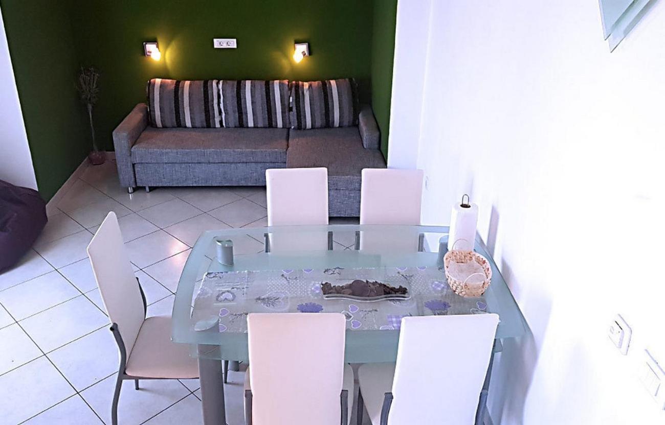 Apartments And Rooms By The Sea Tucepi, Makarska - 6058 Room photo